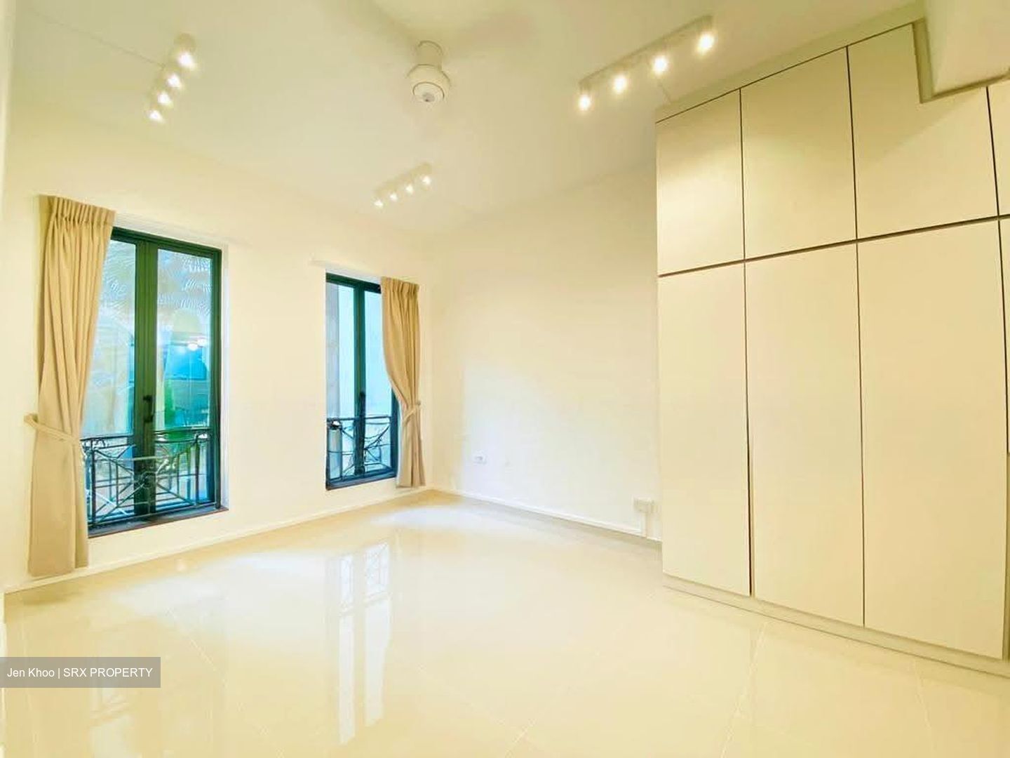 Pebble Bay (D15), Condominium #623582141